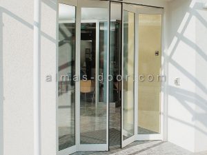 درب اتوماتیک شیشه ای تاشو