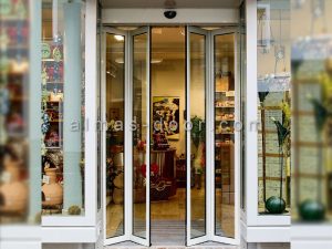 درب شیشه ای فولدینگ
