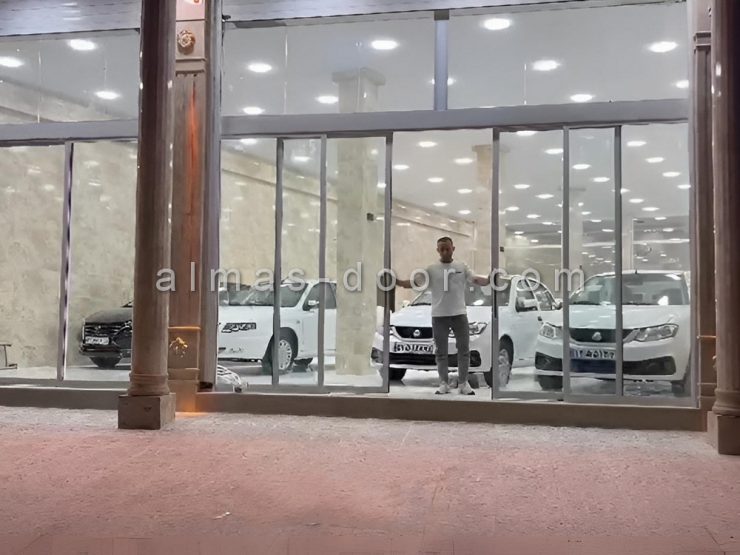 درب دستی با ریل اتوماتیک نمایشگاه اتومبیل (2)